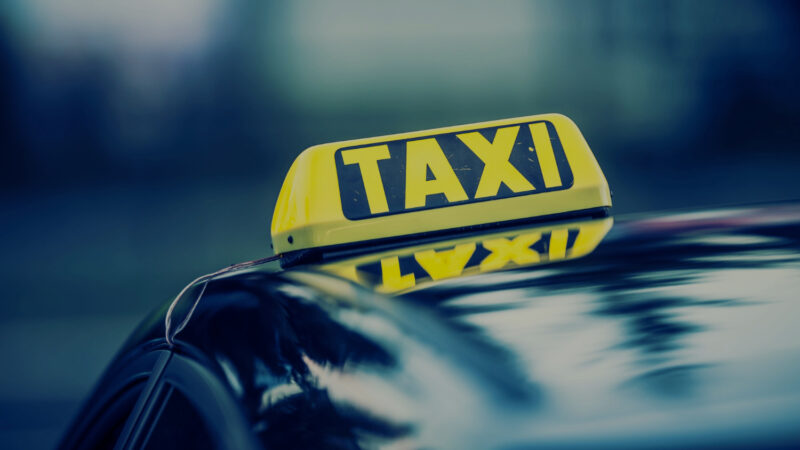 Przyłapano fałszywego taksówkarza w Szczecinie