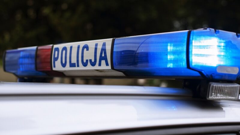 Poranny wypadek wojskowego pojazdu ciężarowego na drodze nr 175