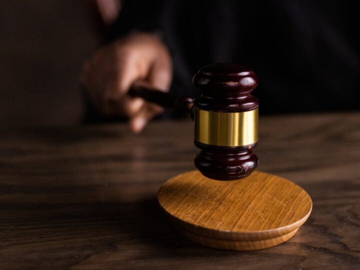 Zakaz prowadzenia pojazdów nie przeszkadza 40-latkowi z Szczecina. Teraz grozi mu do 5 lat pozbawienia wolności