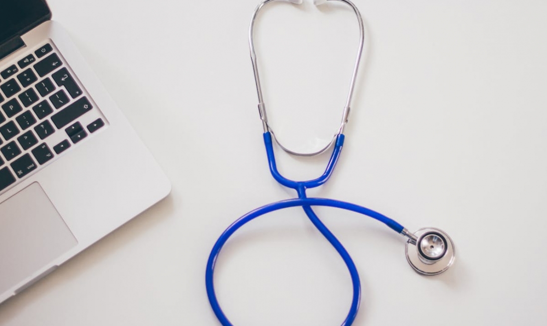 Kluczowa zmiana w komunikacji drogowej w rejonie Uniwersyteckiego Szpitala Klinicznego nr 1 dla realizacji budowy łącznika podziemnego