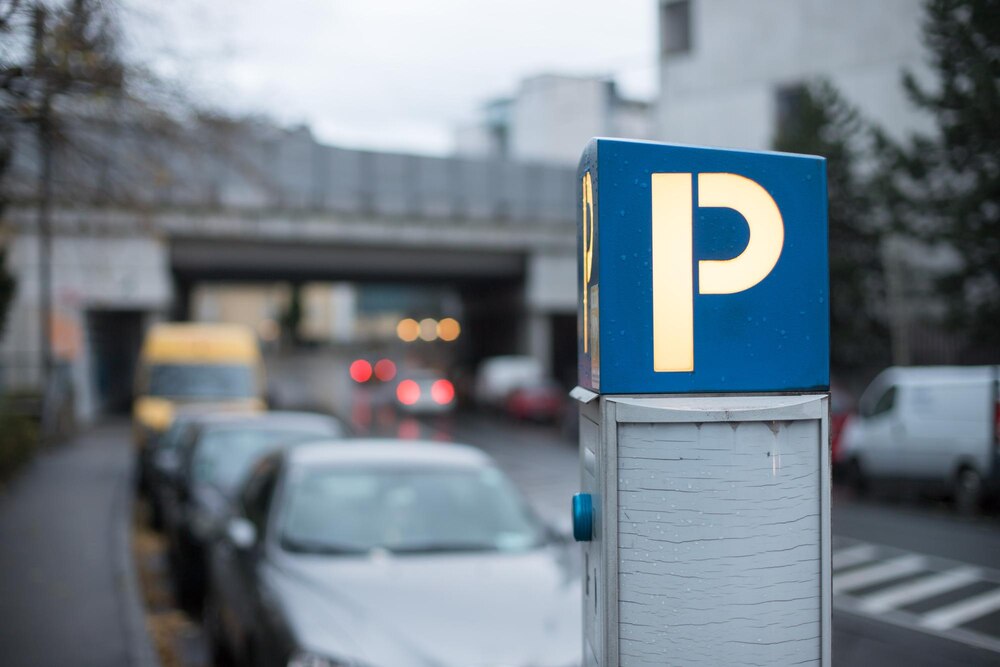 Nowe miejsca parkingowe na Prawobrzeżu: Rozbudowa bliska zakończenia!