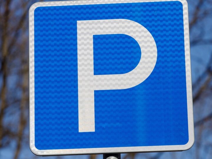 Nowy parking przy Turkusowej: 129 miejsc postojowych wkrótce dostępnych!