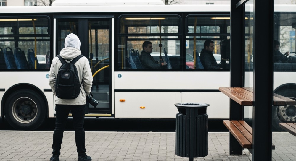 Przystanek „Iwaszkiewicza” przeniesiony! Utrudnienia dla pasażerów linii 66 od września