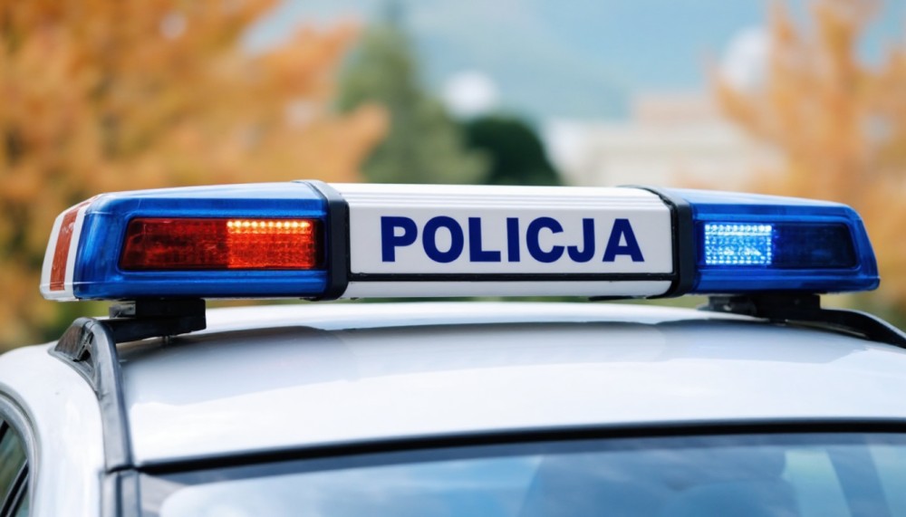 Szczecin: Zlikwidowano nielegalny salon gier z 12 automatami i substancjami odurzającymi!