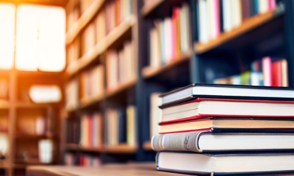 Listopadowe inspiracje w bibliotece: odkryj świat literatury i zdrowia