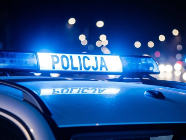 Zimowa szaleństwo na drodze: 121 km/h w niebezpiecznych warunkach!