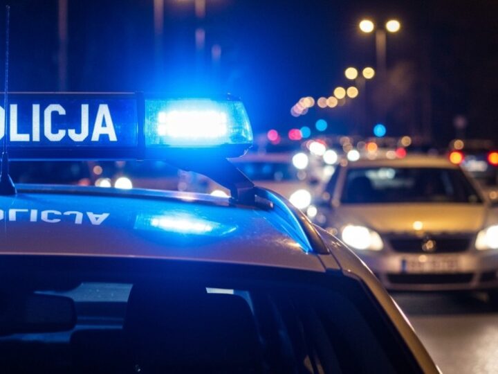 Zatrzymany za posiadanie amfetaminy – nielegalne substancje w mieszkaniu