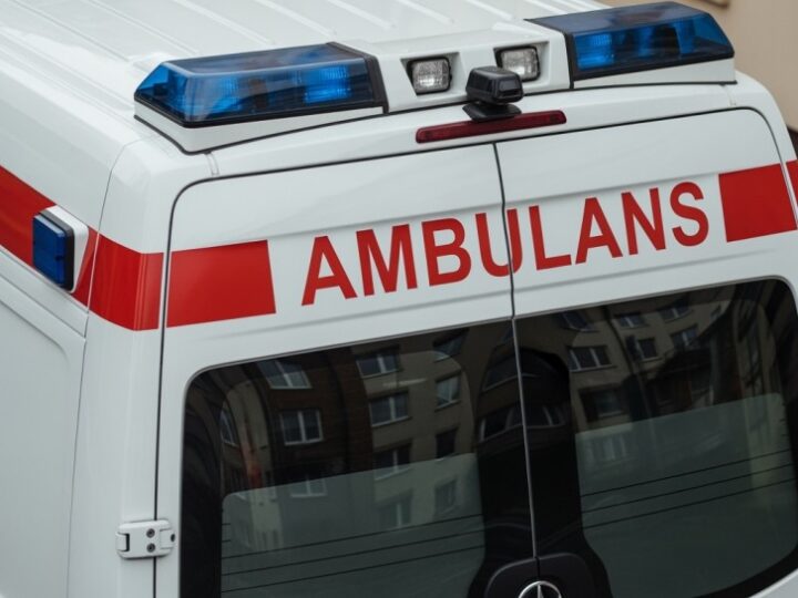 Policjanci w Szczecinie dbają o bezpieczeństwo dzieci podczas ferii zimowych