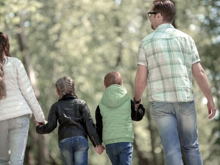 Seniorzy w Chwarstnicy: Wspólne rozmowy o jakości życia na wsi