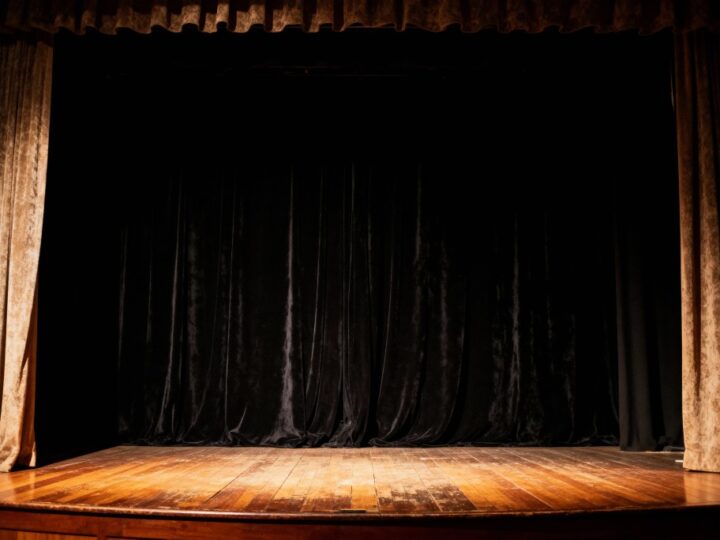 Nowa „Zemsta” – Teatr w Szczecinie zaskakuje świeżym spojrzeniem na klasykę!