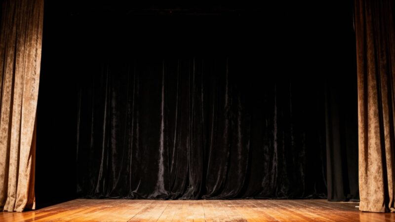 Nowa „Zemsta” – Teatr w Szczecinie zaskakuje świeżym spojrzeniem na klasykę!