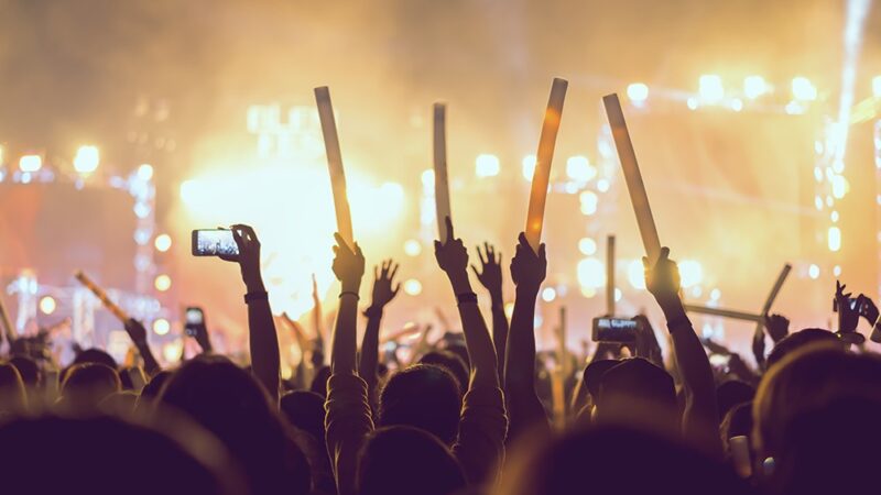 Folkowe emocje: Koncert Żniw w Słowianinie na żywo!