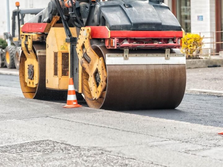 Utrudnienia na ul. Zbójnickiej: Prace budowlane i zmiana organizacji ruchu od 27 lipca