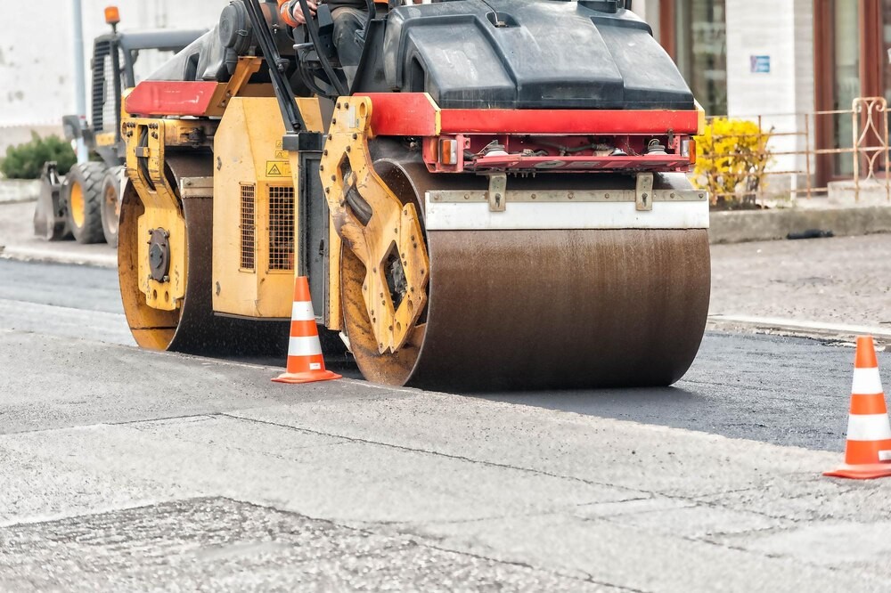 Utrudnienia na ul. Zbójnickiej: Prace budowlane i zmiana organizacji ruchu od 27 lipca