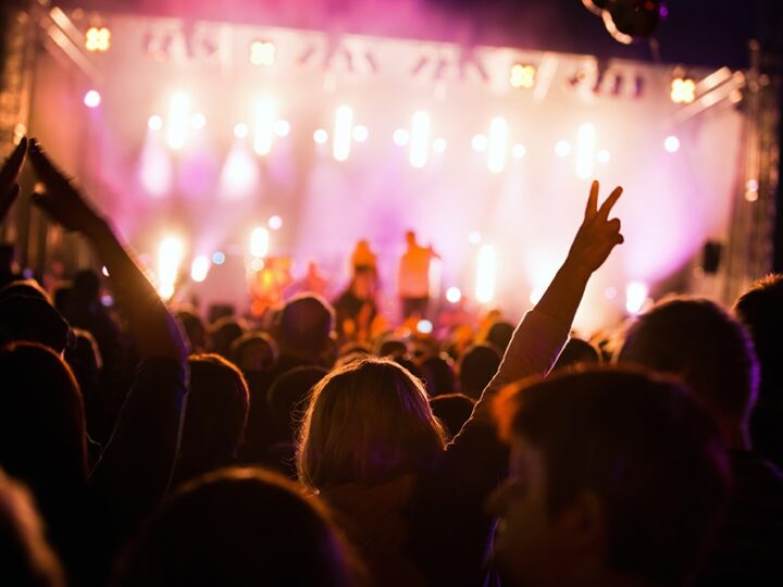 Muzyczna eksplozja w Słowianinie: happysad i Sad Smiles na jednej scenie!