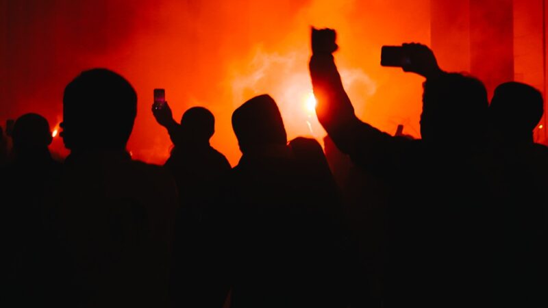 Piknik Rodzinny w Krzypnicy: Śmiech, Muzyka i Wspólna Radość
