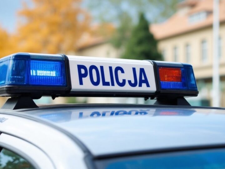 Zatrzymanie po nietypowej kontroli: odkrycie narkotyków w plecaku kobiety